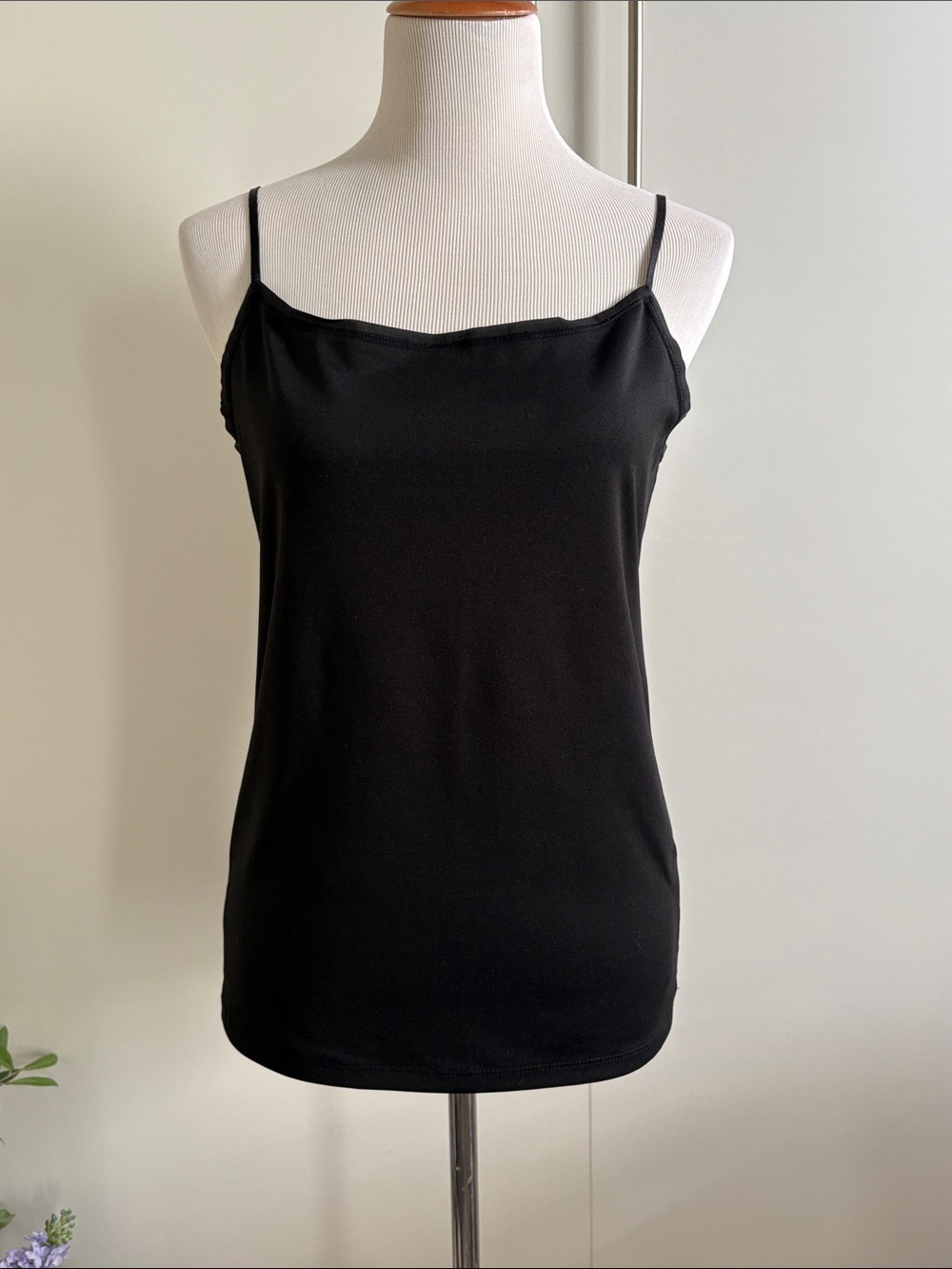 Ann Taylor Black Adjustable Spaghetti Strap Camisole L